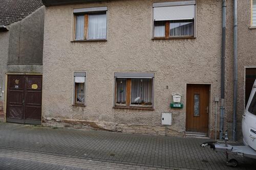 Foto - Haus mit kleinem Garten – ideal für Handwerker! Mietkauf möglich