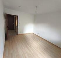 Helle 1-Zimmerwohnung in Nähe der Uni Saarbrücken