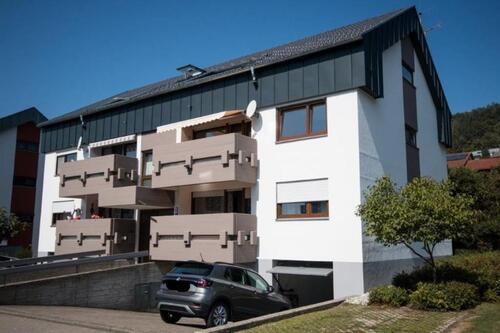 Foto - Hochwertige 3,5-Zimmer-Wohnung mit 2 Balkonen & Garage Dogern