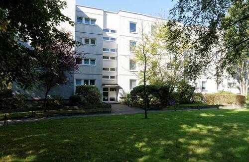Foto - Teilmöblierte 2-Zi.-Wohnung mit Balkon in Hamburg-Hummelsbüttel