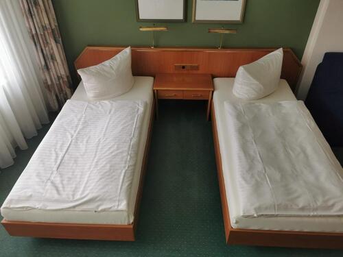 Foto - 1 Zimmer zu vermieteten im 4 Sterne Hotel