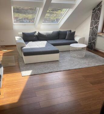 Foto - Schöne helle 4-Zimmer Dachgeschoßwohnung