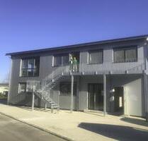 Haus mit 2 Wohnungen Neubau Physio Versicherung Gewerblich Privat - Hechingen