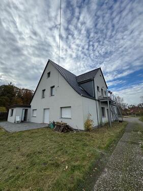 Foto - Gelegenheit! 5-Zi Wohnung Nordholz, Terasse, Garten, EBK Stellpla