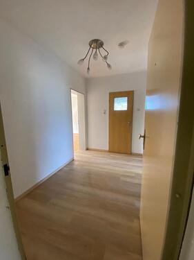 Foto - Helle 2-ZKB-Wohnung mit 2 Balkonen, 6 OG, Aufzug+Schwimmbad+Sauna