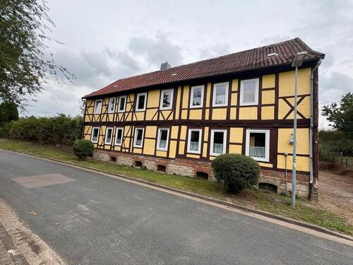 Foto - Haus zu vermieten MFH 4 Wohnungen 280qm + 120qm Halle
