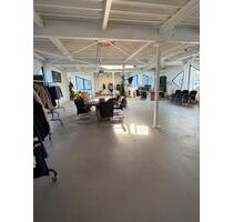 Große, flexible Büro- & Praxis-Fläche für StBKanzleiWerbeagenturÄrztePhysio! Sehr gute Lage. - Ludwigsburg Pflugfelden