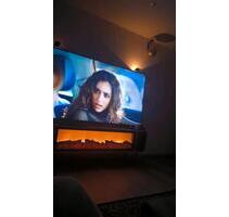 Flachbildfernseher TV schwarz für Wohnzimmer - Illertissen