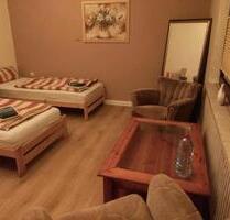 Zimmer frei in einer WG - 650,00&nbsp;EUR Kaltmiete, ca.&nbsp; 12,00&nbsp;m&sup2; in Rotenburg (Wümme) (PLZ: 27356)