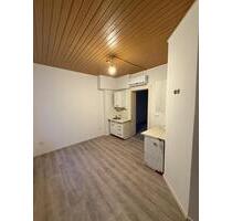 NOCH FREI: 2-Zimmer-Altbauwohnung BHV Lehe zu vermieten - Bremerhaven