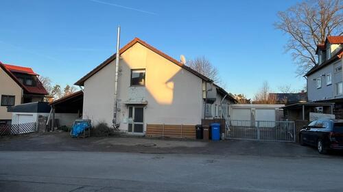 Foto - Haus mit div. Ausbauvarianten Wohnmobilgarage Partyraum Werkstatt