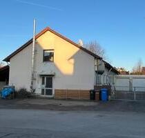 Haus mit div. Ausbauvarianten Wohnmobilgarage Partyraum Werkstatt - Büchenbach