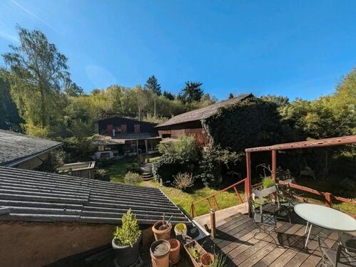 Foto - Kleines Anwesen, Haus , Scheunen.. großes Grundstück