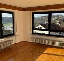 Helle 5-Zimmer-Wohnung mit Balkon und Stellplatz in Neudenau