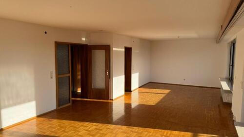 Foto - 5 Zimmer Etagenwohnung in Neudenau