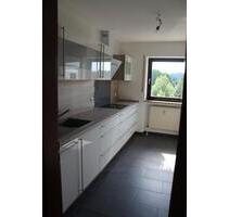 Großzügige 3-Zimmer Wohnung mit Balkon in Roth (Kreis), Roth