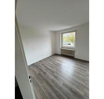 Große 2 Zimmer + Balkon Wohnung - Delmenhorst Deichhorst