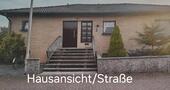 Foto - Gepflegtes Einfamilienhaus mit Garten, Pavillon & Garage