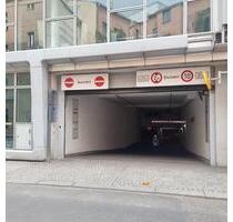 Tiefgaragenplatz Hackescher Markt - Berlin Pankow