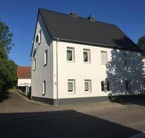 Modernes Einfamilienhaus mit Garten, Hof, Carport zur Miete - Mauchenheim