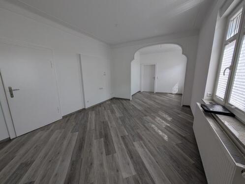 Foto - O313W5: Großzügige, sanierte 3-Raum-Wohnung mit Sonnenterrasse in Röblingen