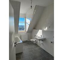 Neu sanierte 2 Zimmer Wohnung mit Einbauküche zu vermieten - Weißenfels