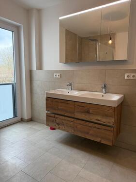 Foto - 2-Zimmer Wohnung, Neuwertig, EBK, Top Lage