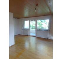 Stilvolle 2-Raum-DG-Wohnung mit Balkon in Stuttgart-Sommerain