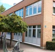 Schönes, ruhiges Büro zur Untermiete (Arabellapark) - München Bogenhausen