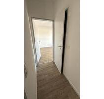 2 Zimmer Wohnung NUR für Studenten ODER AZUBIS in 55411 Bingen - Göllheim