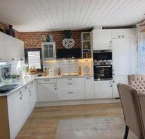 Zweifamilienhaus - 380.000,00&nbsp;EUR Kaufpreis, ca.&nbsp; 180,00&nbsp;m&sup2; in Bad Endbach (PLZ: 35080)