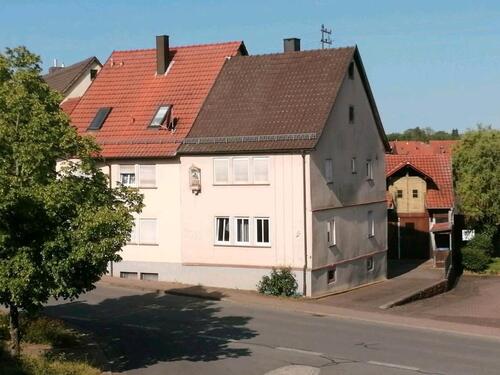 Foto - 13 Zimmer Etagenwohnung zum Kaufen in Külsheim