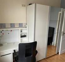 A single room in a 3-Zimmer apartment near Vallendar WHU school - Koblenz Bisholder