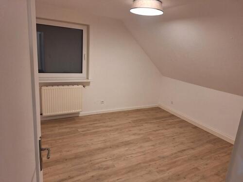 Foto - 1 Zimmer Dachgeschoßwohnung zur Miete in Offenburg