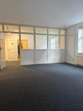 Foto - Frisch renovierte Gewerbeflächen mit historischem Charme