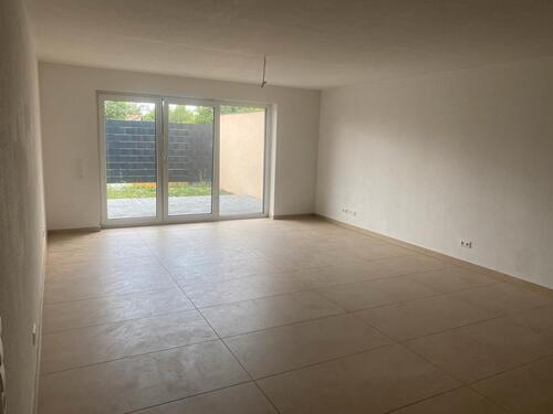 Foto - Erdgeschoßwohnung in Karlsdorf-Neuthard zur Miete