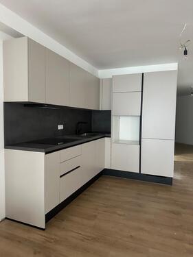 Foto - Erstbezug nach Sanierung: 3,5 Zi. Wohnung im 1. OG in Dettingen