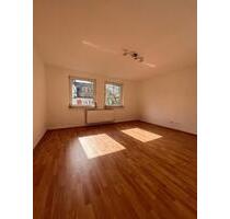 Lichtdurchflutete 3-Zimmer-Wohnung mit Balkon in Top-Lage von Herne-Wanne