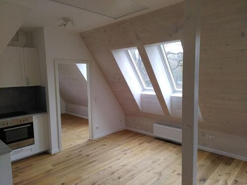 Foto - 2 Zimmer Dachgeschoßwohnung zur Miete in Hamburg