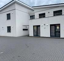 Schöne 3-Zimmerwohnung mit Dachterrasse - Hankensbüttel