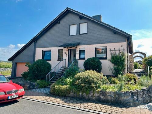 Foto - 7 Zimmer Einfamilienhaus zum Kaufen in Viereth-Trunstadt