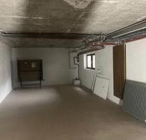 Hobbyraum mit Fenster, Heizung, Wasser, Strom, zum ausbauen - Gilching