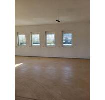 Modernes helles Büro, Büroräume Bürofläche zu vermieten! - Oberderdingen