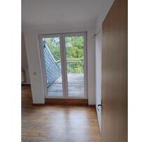 4 Zimmer ,Küche, Bad,Balkon, stellplatz,Keller - Minden Kuhlenkamp