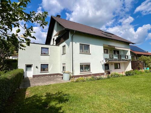 Foto - Gepflegtes Zweifamilienhaus mit Einliegerwohnung