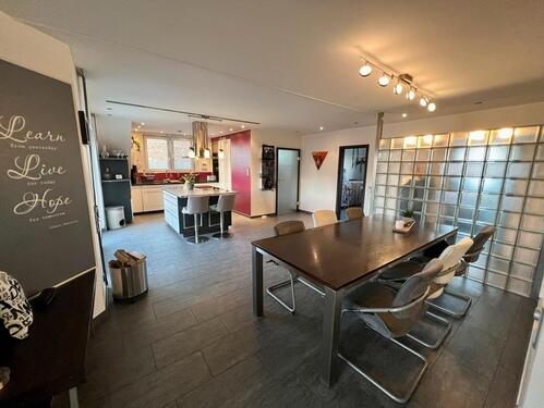 Foto - Helle, moderne 4-Zimmer-Wohnung mit großer Terrasse und Garage
