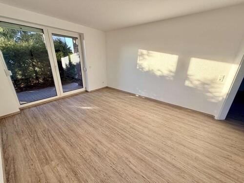 Foto - Sanierte Zweiraumwohnung mit Terrasse