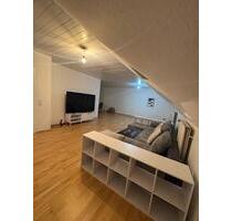 Wohnung in Hatzfeld (Eder) - 650,00&nbsp;EUR Kaltmiete, ca.&nbsp; 90,00&nbsp;m&sup2; in Hatzfeld (Eder) (PLZ: 35116)