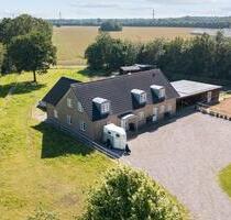 Wunderschönes Haus m. möglicher Pferdehaltung an der Grenze in DK - Harrislee