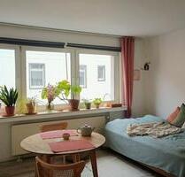 Untermiete: Modernisierte 1-Zimmer-Wohnung in Köln Sülz; 19.1.26